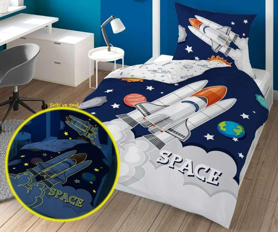  Vesmír / NASA