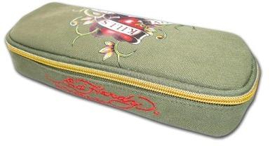  Ed Hardy