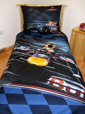 kp_10118_povleceni_red_bull_vettel_140_200