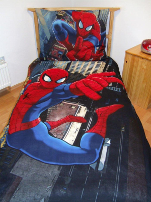 st_06088_povleceni_spiderman_2012_140_200